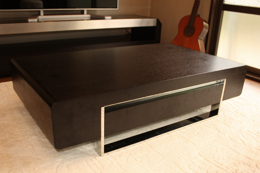 【送料無料】（インテリア　家具　デザイナーズ）　モダンリビングテーブル/Velt＜代引きご利用不可＞＜配送時間帯は午前・午後（１７時まで）のみ＞