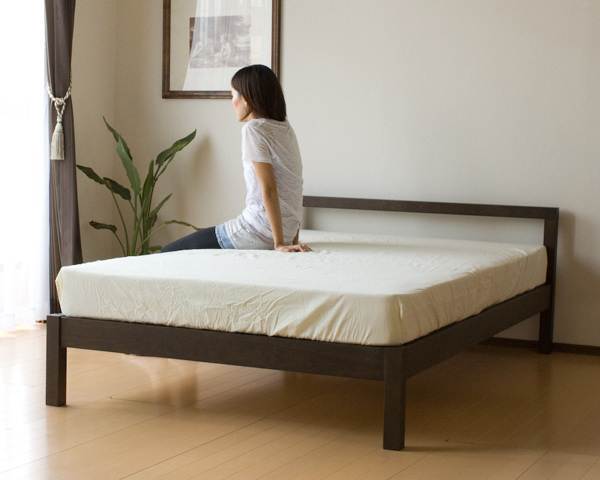 【送料無料】（インテリア　家具　デザイナーズ）　シンプルデザインタモ材セミダブルベッド/MJ-bed ポケットコイルマットレス付き＜代引きご利用不可＞＜配送時間帯は午前・午後（１７時まで）のみ＞