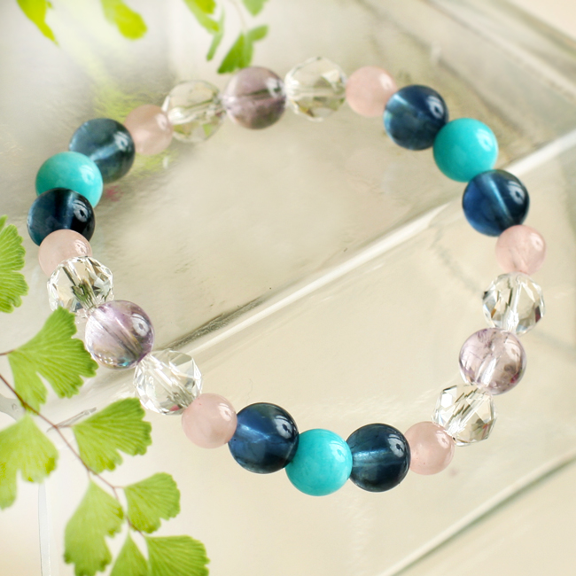 【パワーストーン　天然石　アクセサリー　デザイン　ジュエリー】希望のペルー産アマゾナイトｘフローライトデザインブレスレット